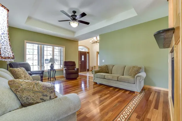 $1,100,000 | 1260 Hanover Trail, Waunakee, WI 53597