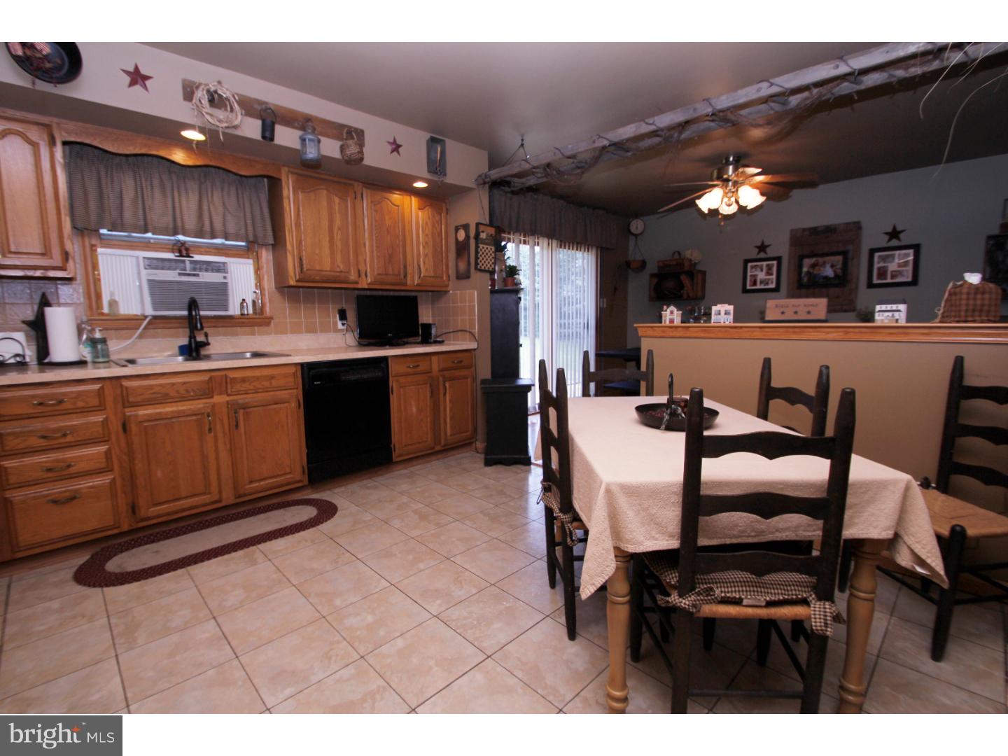 568 Long Lane Road Walnutport, PA 18088 - Photo 12 of 20 Gallery Image 12