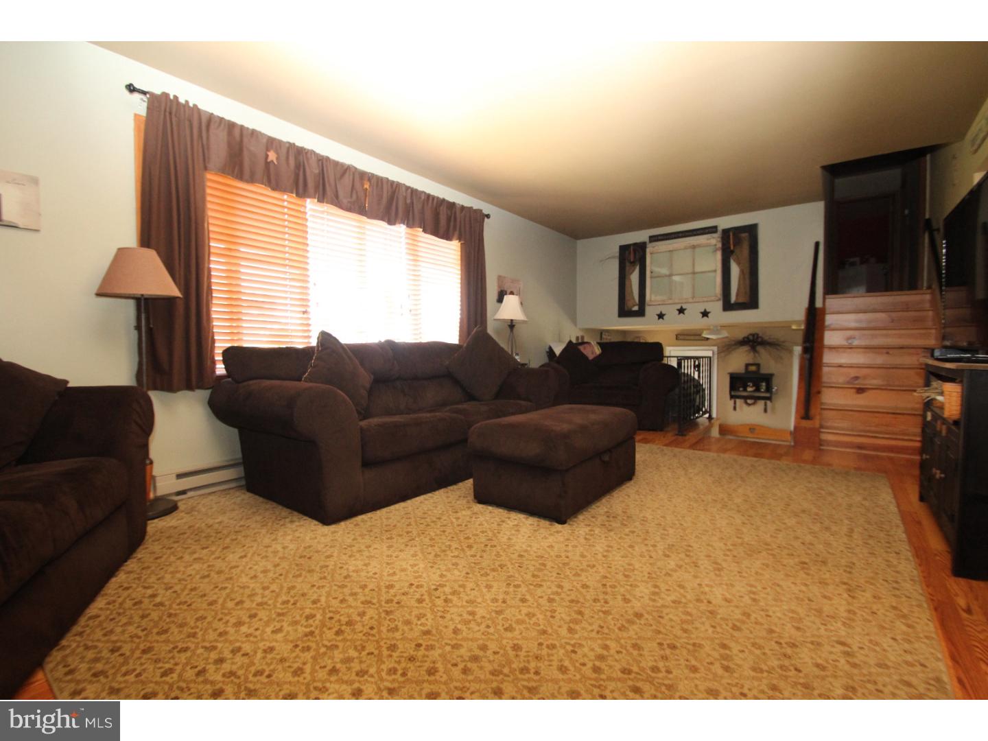 568 Long Lane Road Walnutport, PA 18088 - Photo 8 of 20 Gallery Image 8