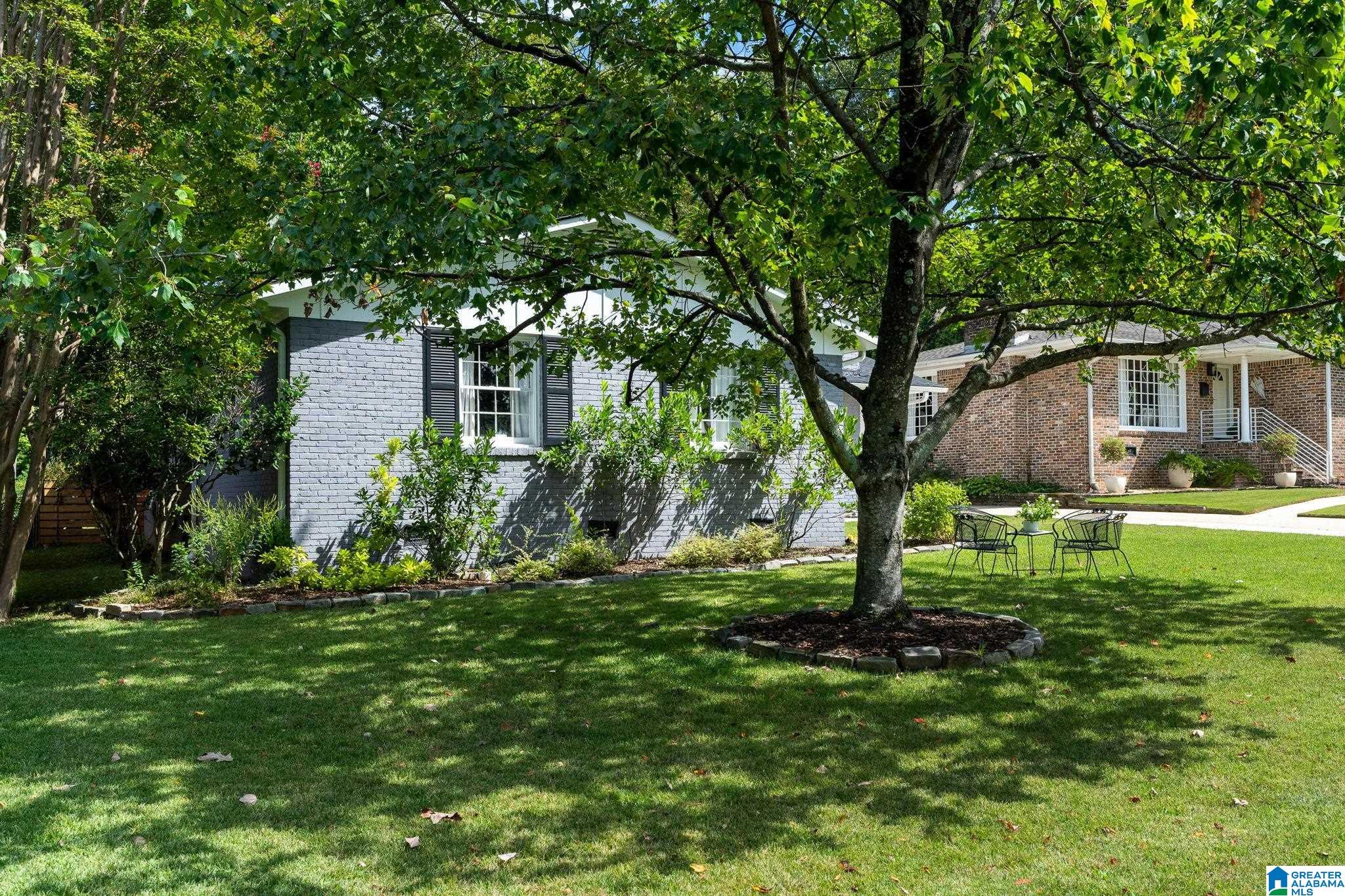 1005 55th Street South Birmingham, AL 35222 - Photo 3 of 34