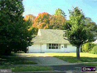 11 Long Loop Road Levittown, PA 19056 - Photo 1 of 1 Gallery Image 1