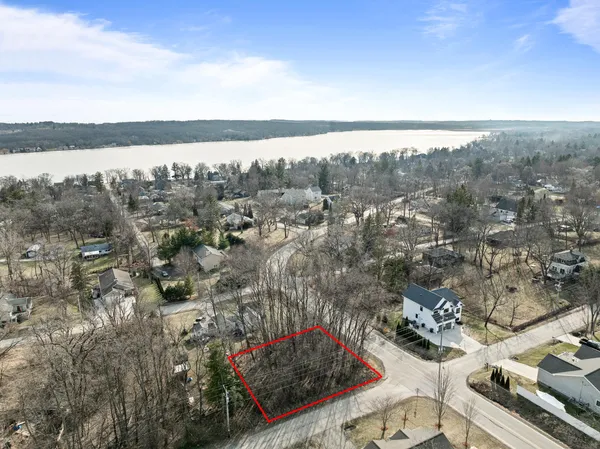 $68,000 | Lt1 Woodland Drive, Geneva, WI 53147
