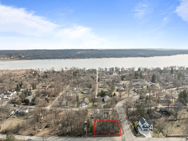 $68,000 | Lt1 Woodland Drive, Geneva, WI 53147