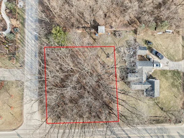 $68,000 | Lt1 Woodland Drive, Geneva, WI 53147