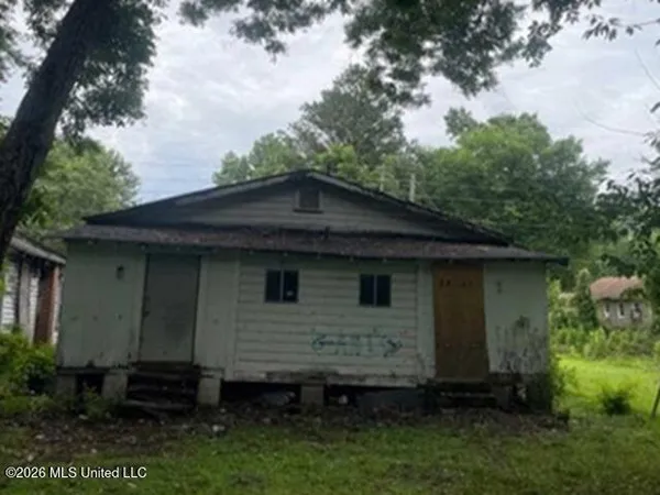 $3,700 | 1717 9th Avenue, Meridian, MS 39301
