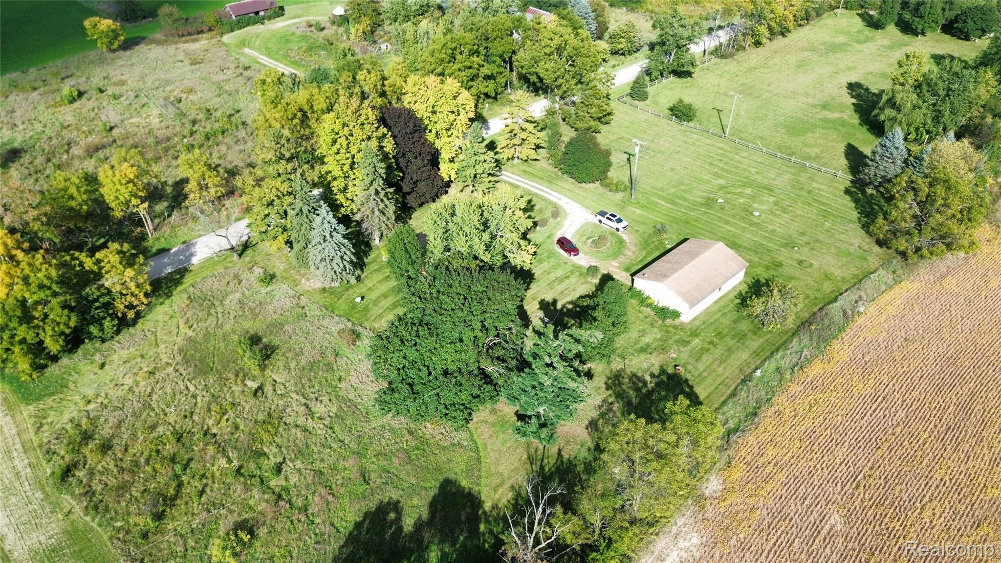 8251 West Ellsworth Road Ann Arbor, MI 48103 - Photo 44 of 57 dji_fly_20260928_160910_62_1790626157941_photo_optimized.jpg