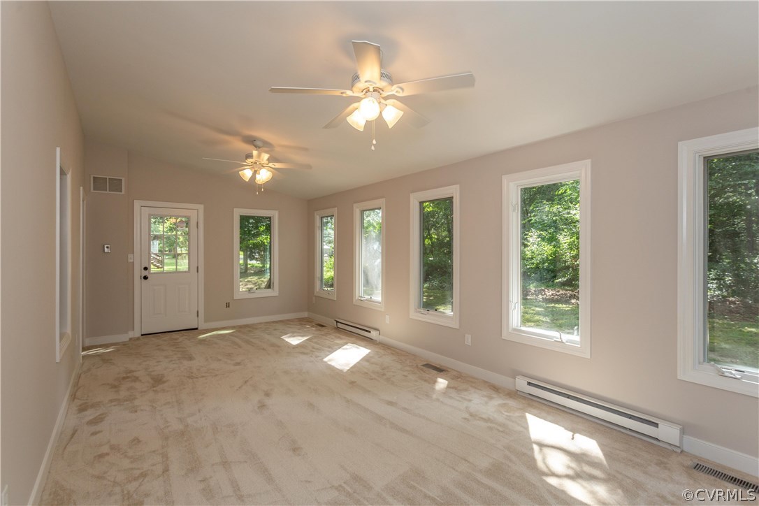 5310 Sunbeam Road North Chesterfield, VA 23234 - Photo 14 of 49 Florida Room with Vaulted Ceiling