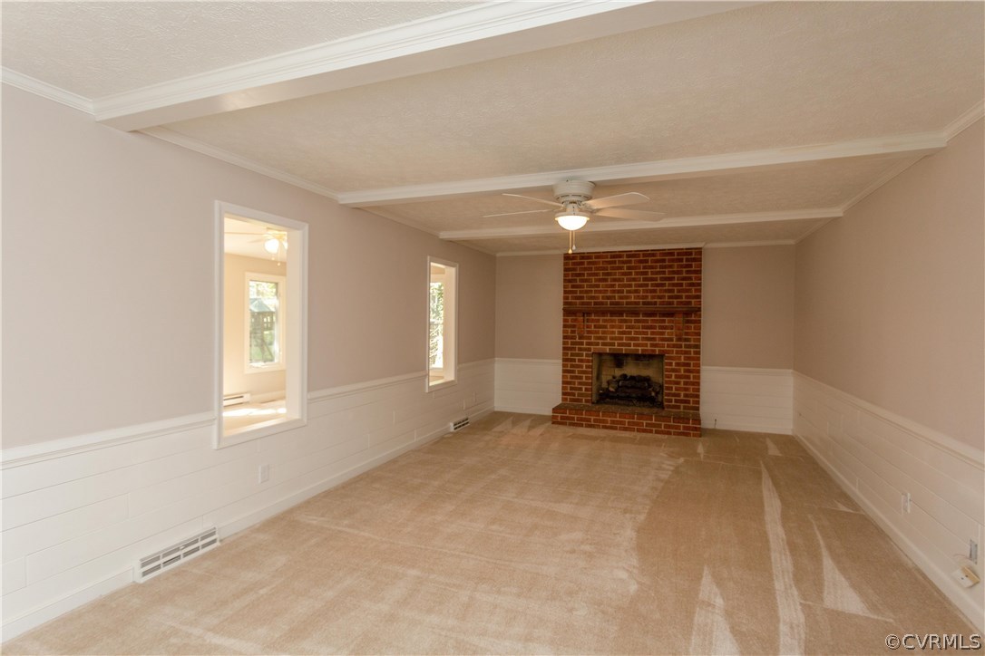 5310 Sunbeam Road North Chesterfield, VA 23234 - Photo 8 of 49 Living Room with Ceiling Fan