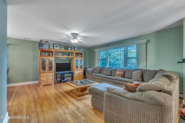 $849,000 | 20 Devon Road, Middletown, NJ 07748