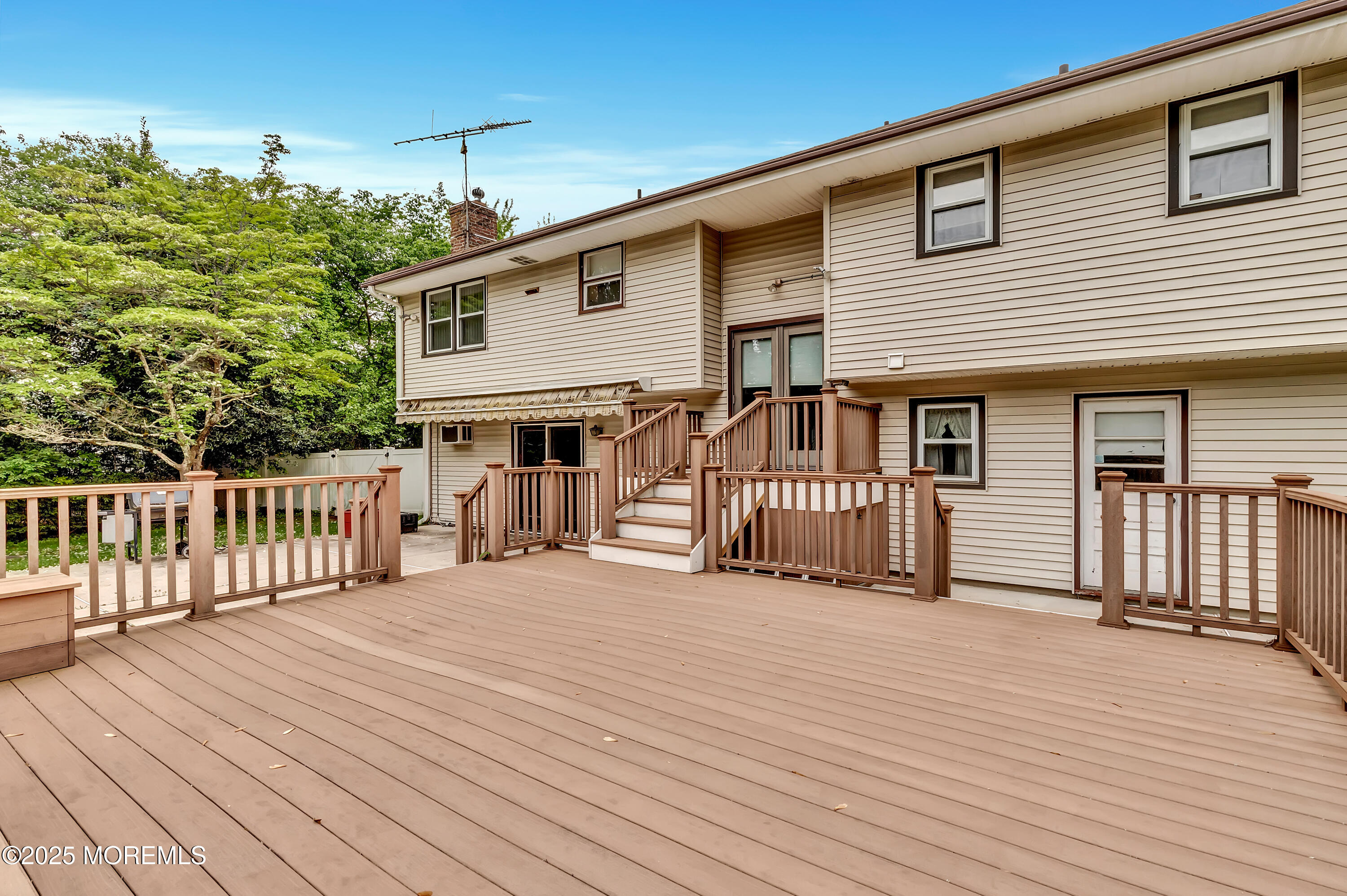 20 Devon Road Middletown, NJ 07748 - Photo 26 of 33 029