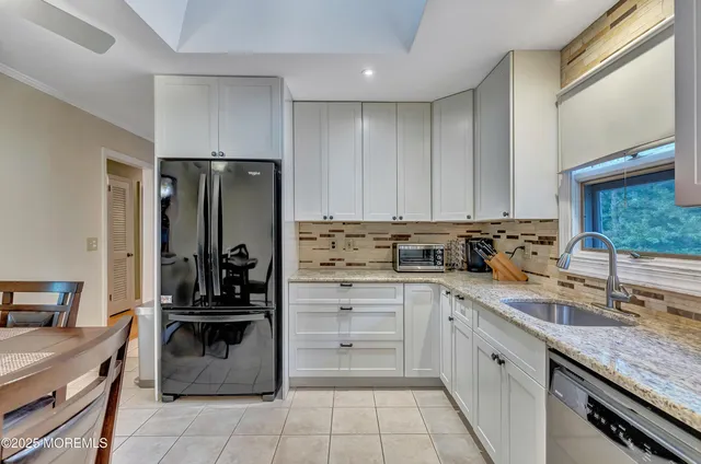 $849,000 | 20 Devon Road, Middletown, NJ 07748