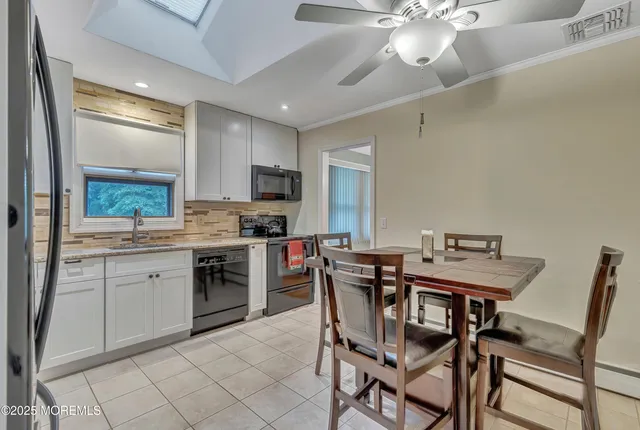 $849,000 | 20 Devon Road, Middletown, NJ 07748