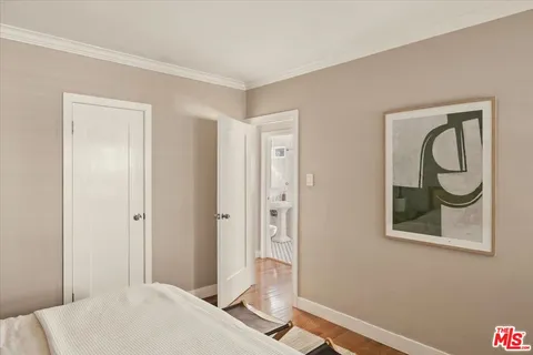 $1,250,000 | 3764 Valleybrink Road, Los Angeles, CA 90039