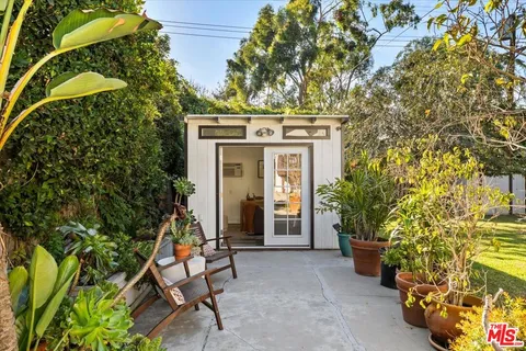 $1,250,000 | 3764 Valleybrink Road, Los Angeles, CA 90039