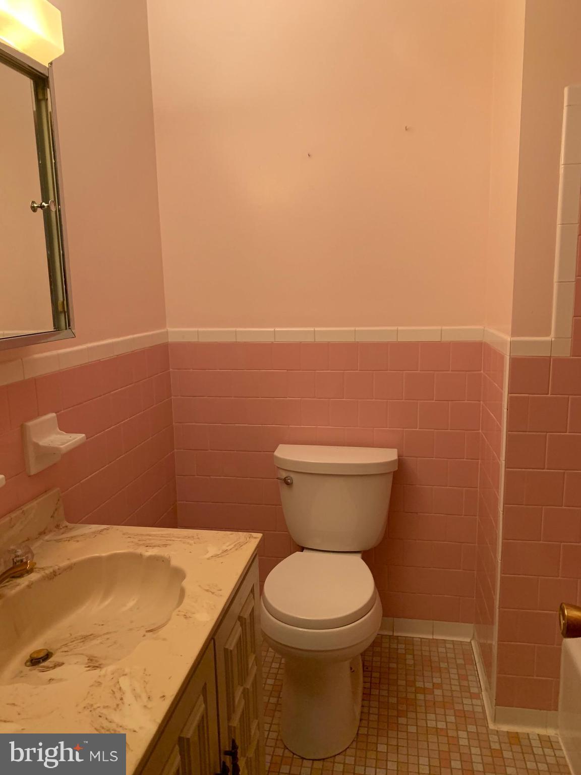 6227 Groveland Road Linthicum Heights, MD 21090 - Photo 11 of 26 Gallery Image 11