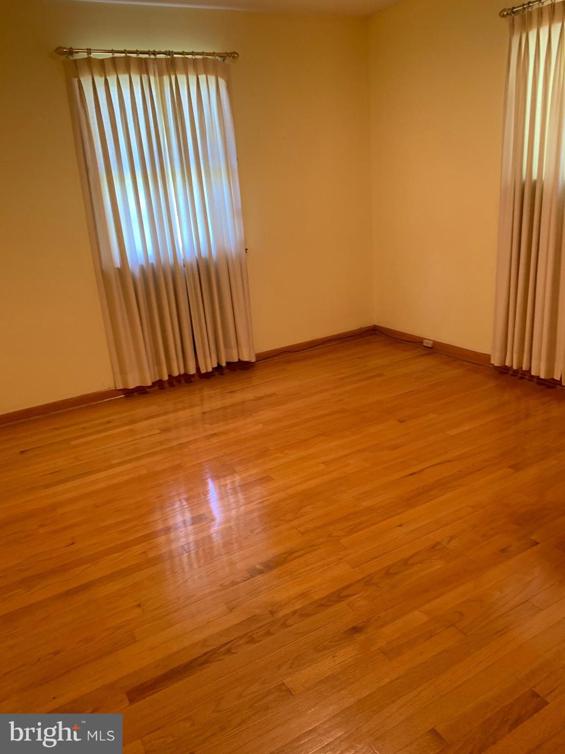 6227 Groveland Road Linthicum Heights, MD 21090 - Photo 21 of 26 Gallery Image 21