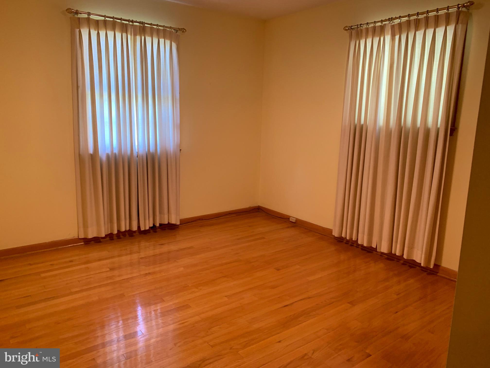 6227 Groveland Road Linthicum Heights, MD 21090 - Photo 22 of 26 Gallery Image 22