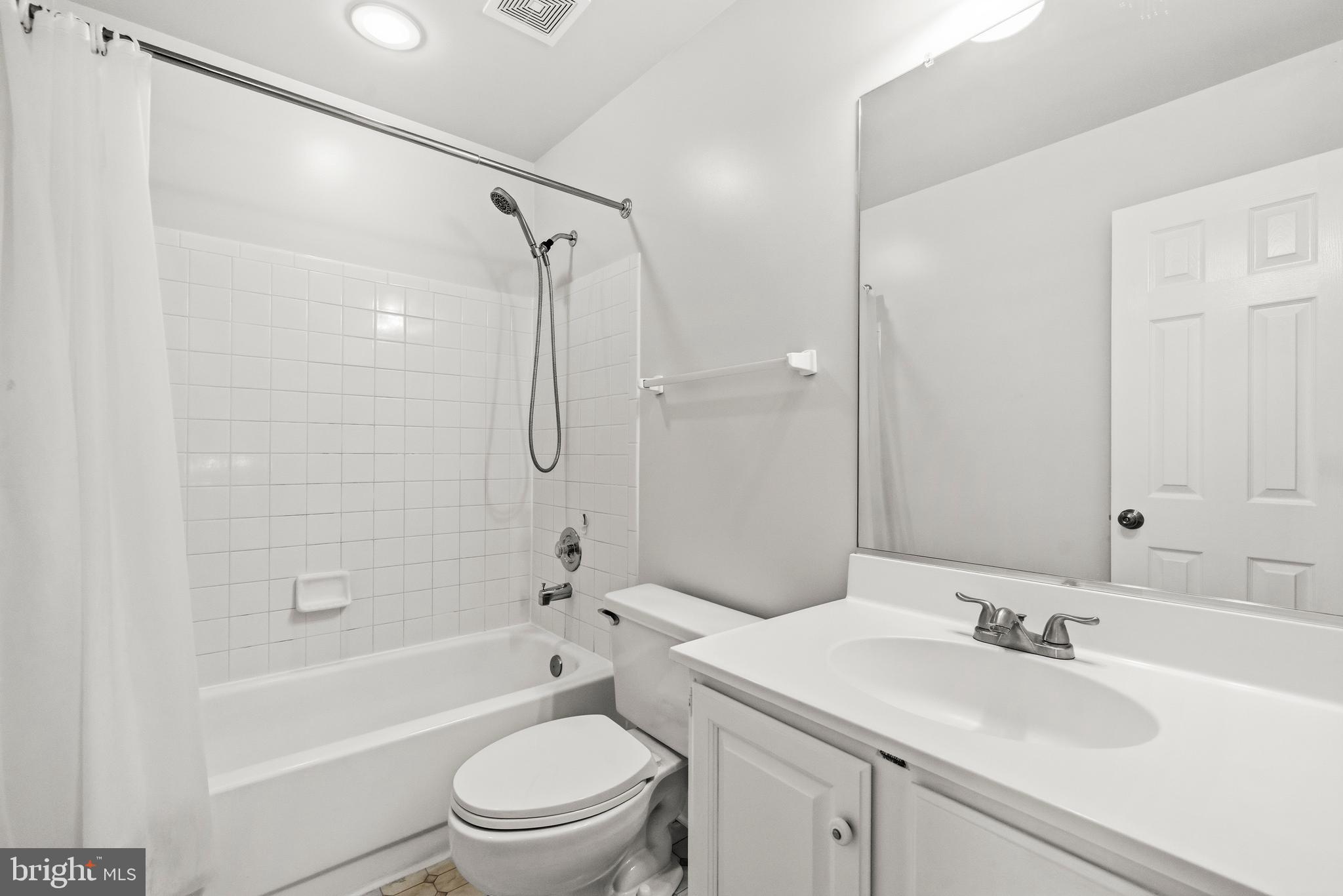 7808 Bellwether Court Lorton, VA 22079 - Photo 35 of 52