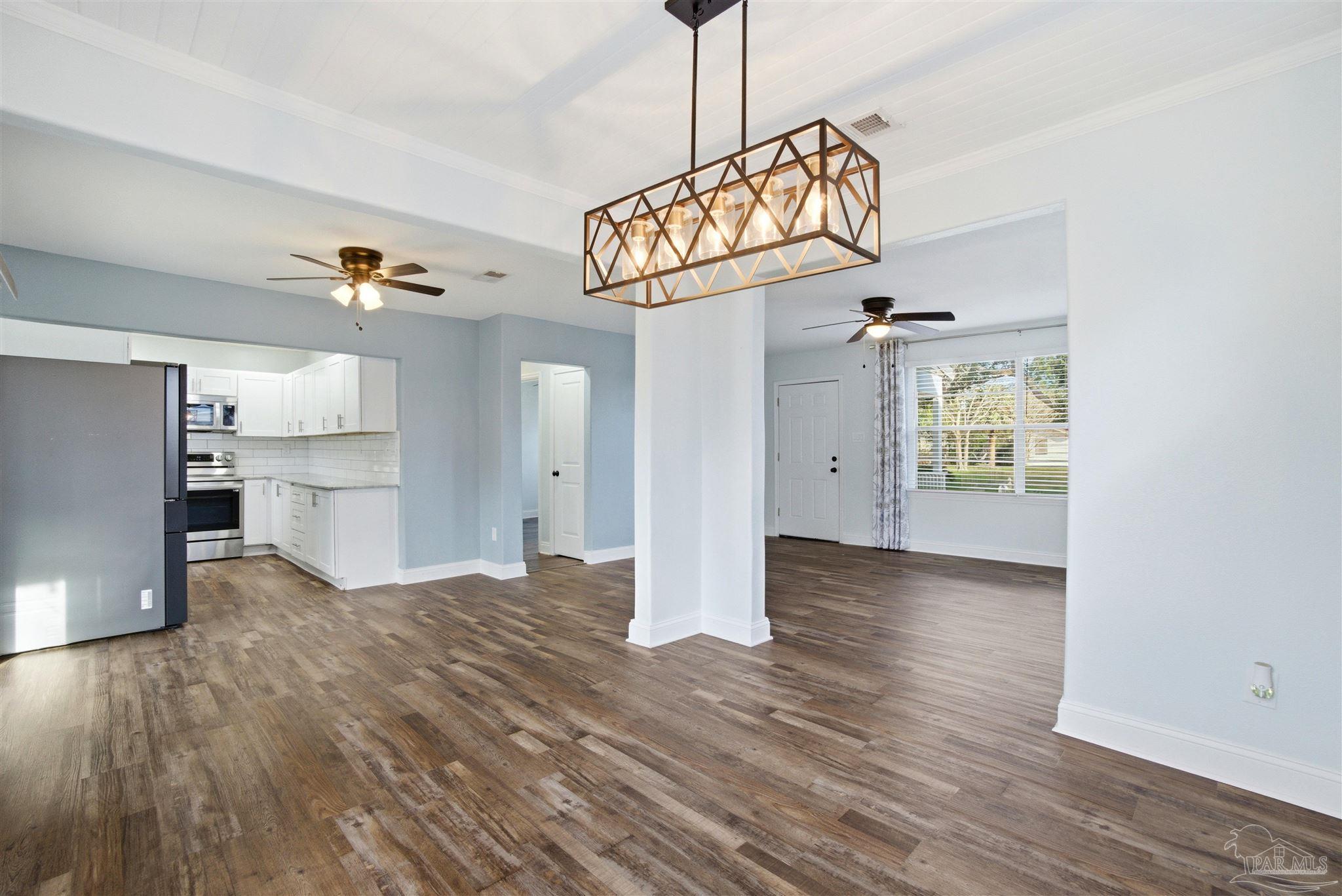 403 Southeast Gilliland Road Pensacola, FL 32507 - Photo 13 of 71