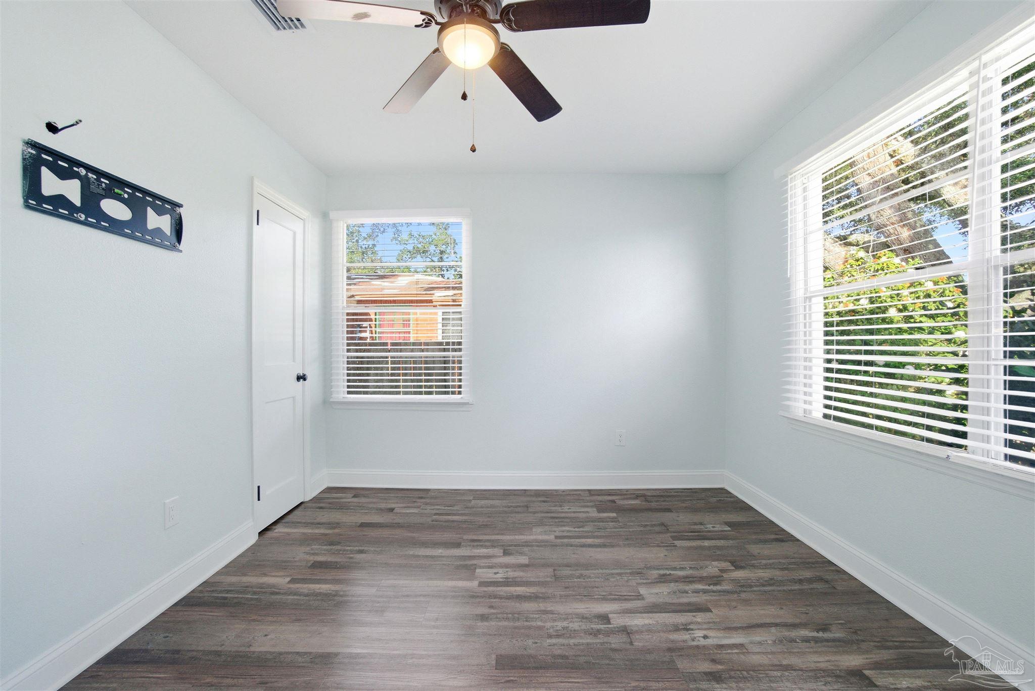 403 Southeast Gilliland Road Pensacola, FL 32507 - Photo 25 of 71