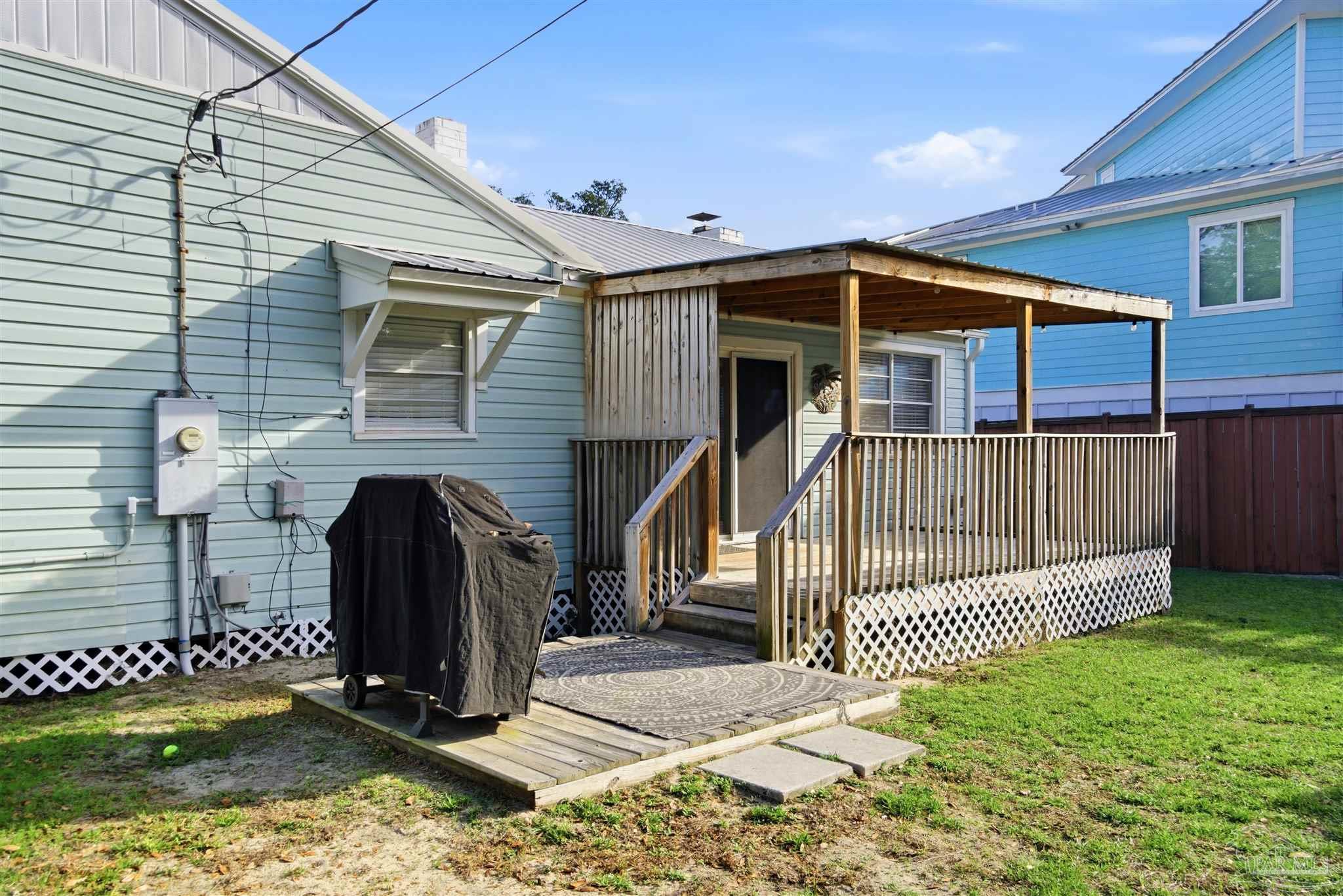 403 Southeast Gilliland Road Pensacola, FL 32507 - Photo 30 of 71