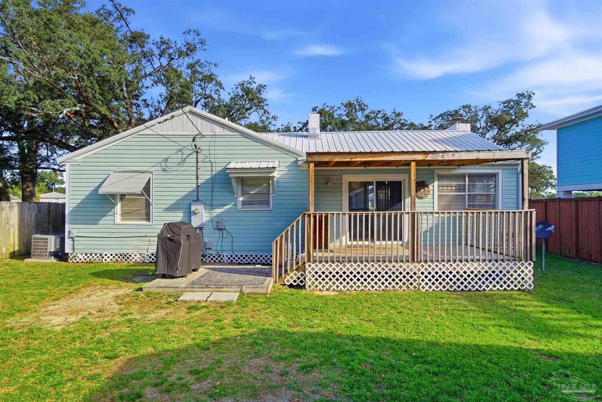 403 Southeast Gilliland Road Pensacola, FL 32507 - Photo 32 of 71