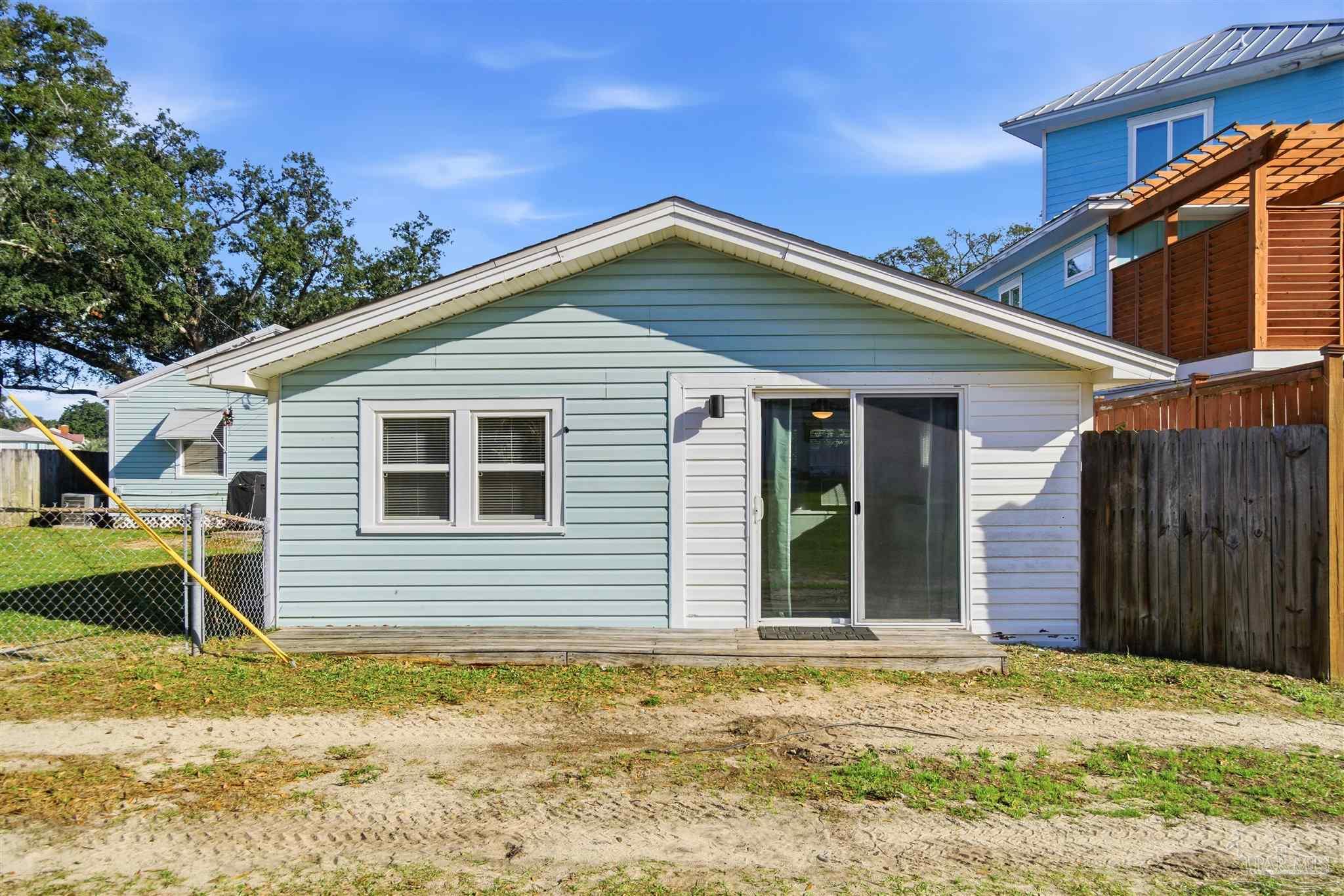 403 Southeast Gilliland Road Pensacola, FL 32507 - Photo 37 of 71