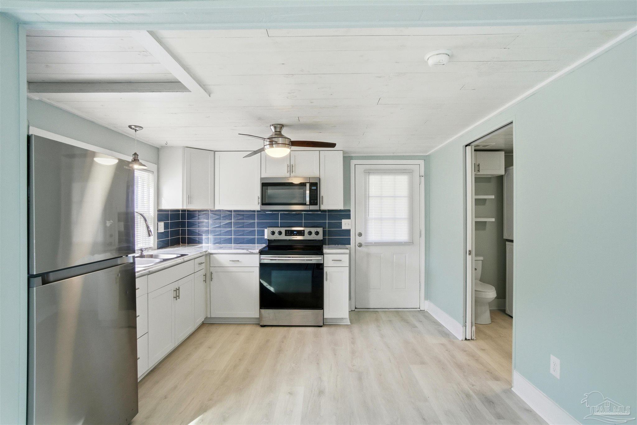 403 Southeast Gilliland Road Pensacola, FL 32507 - Photo 39 of 71