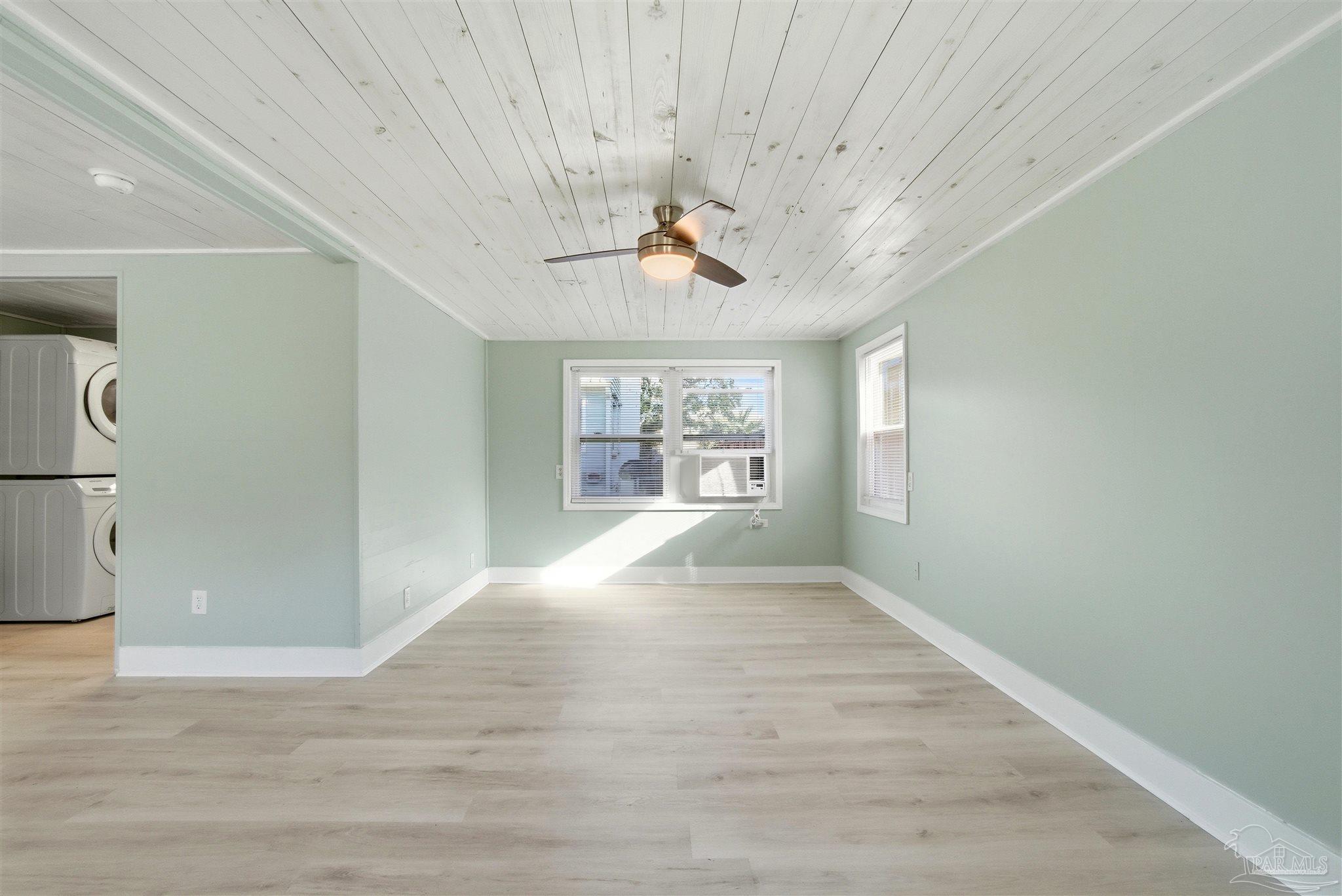 403 Southeast Gilliland Road Pensacola, FL 32507 - Photo 44 of 71