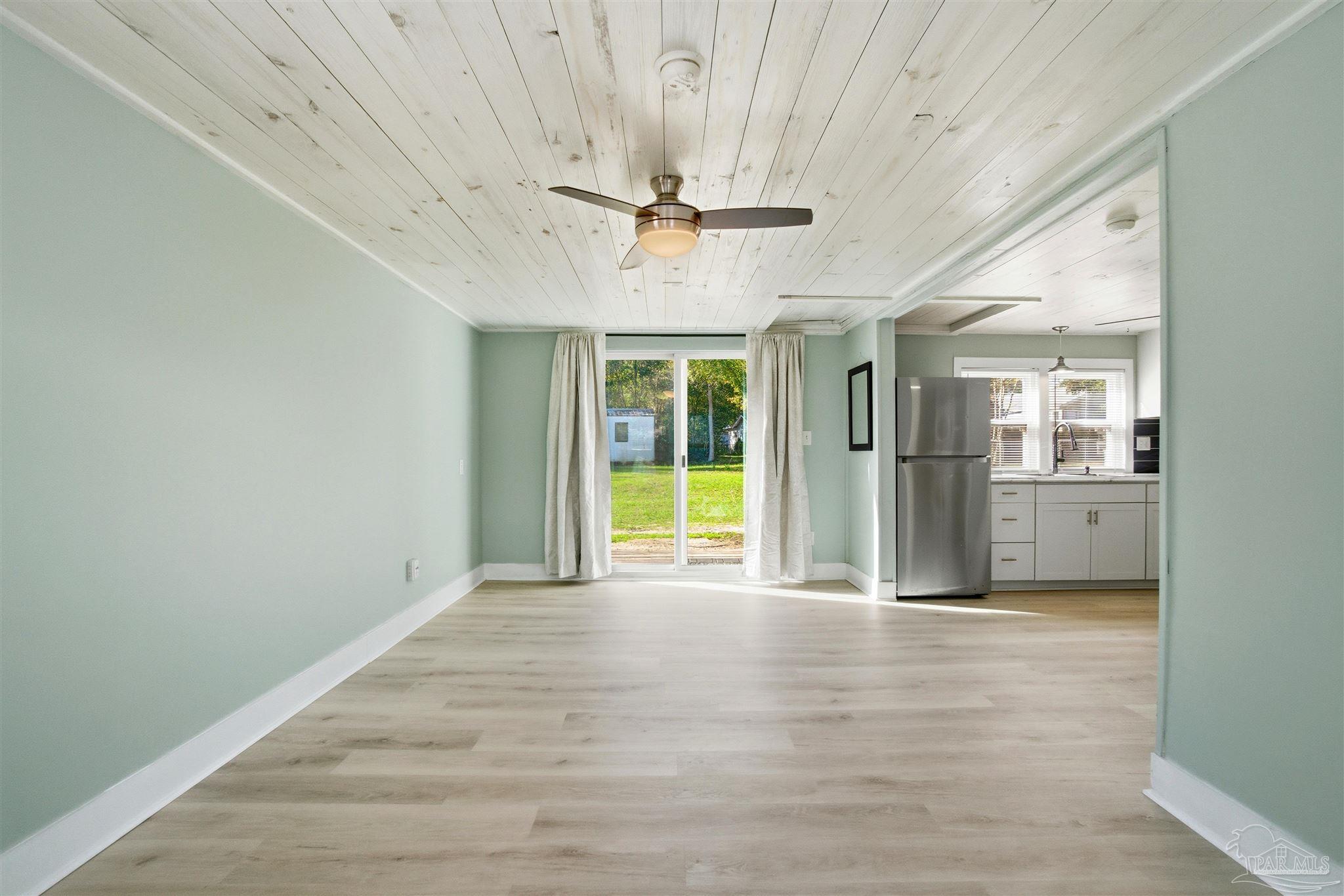 403 Southeast Gilliland Road Pensacola, FL 32507 - Photo 47 of 71