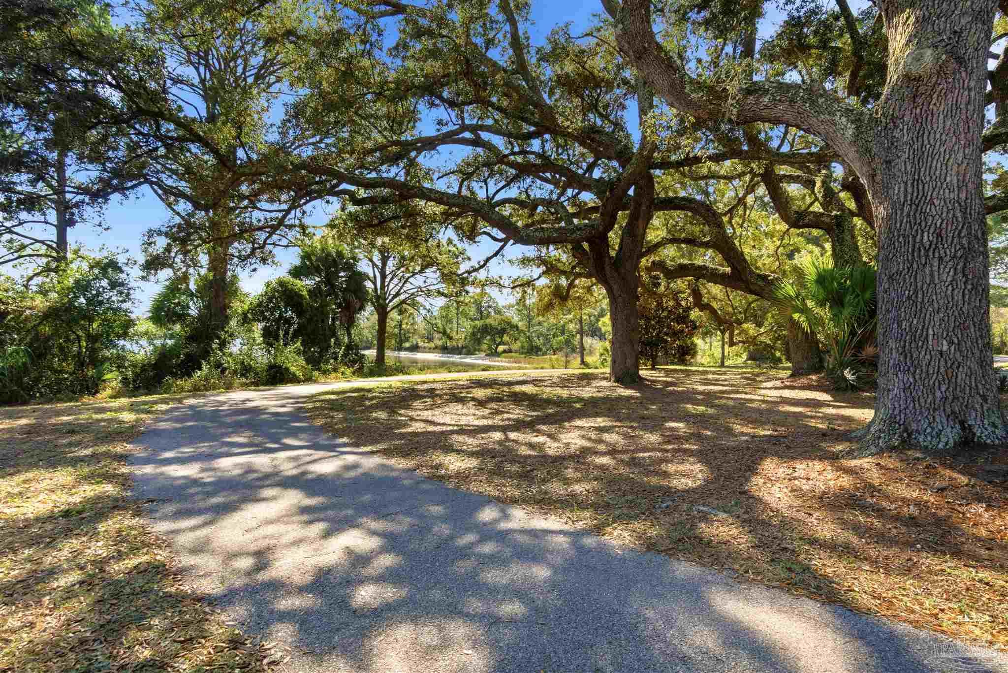 403 Southeast Gilliland Road Pensacola, FL 32507 - Photo 6 of 71