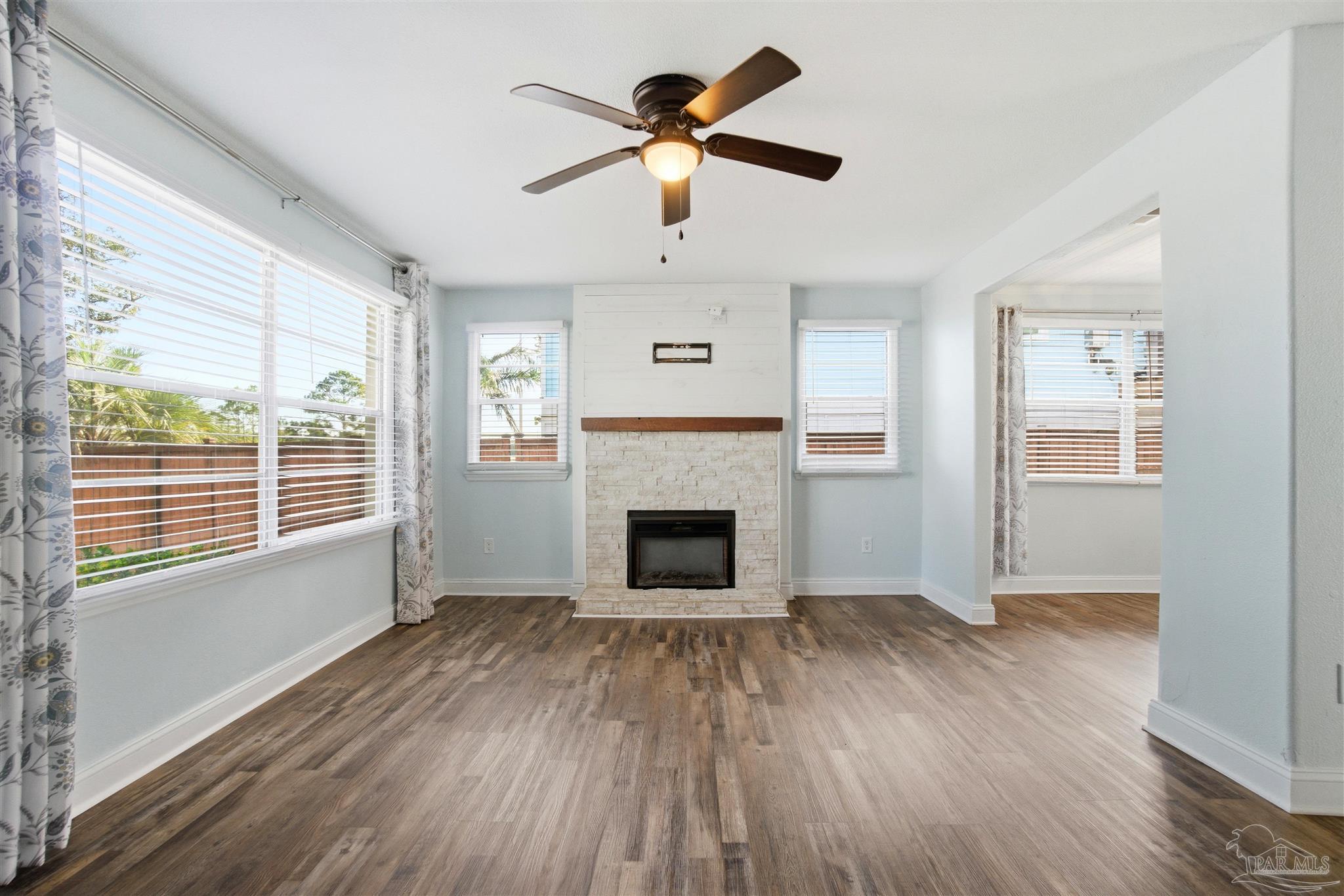 403 Southeast Gilliland Road Pensacola, FL 32507 - Photo 8 of 71