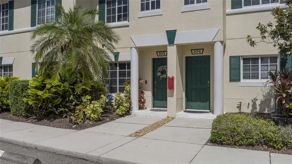 $2,250 | 329 Cape Harbour Loop, Unit 103, Bradenton, FL 34212
