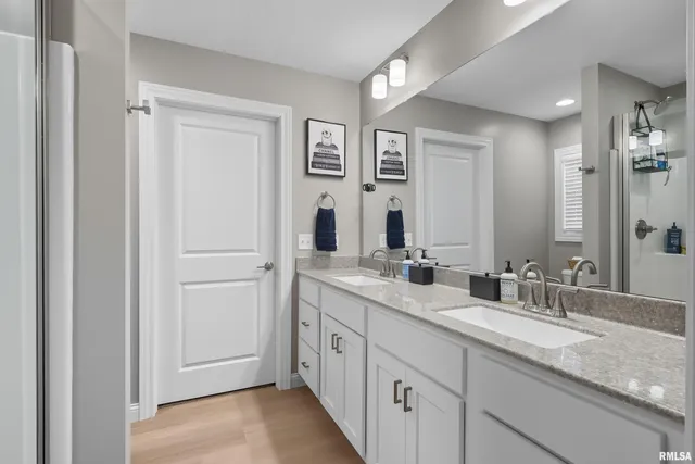 $355,000 | 3970 Orchard Drive, Bettendorf, IA 52722