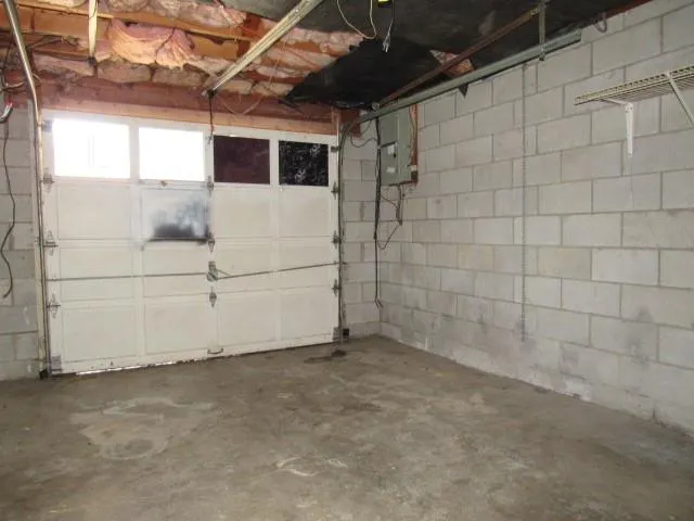 a picture of a door of the house