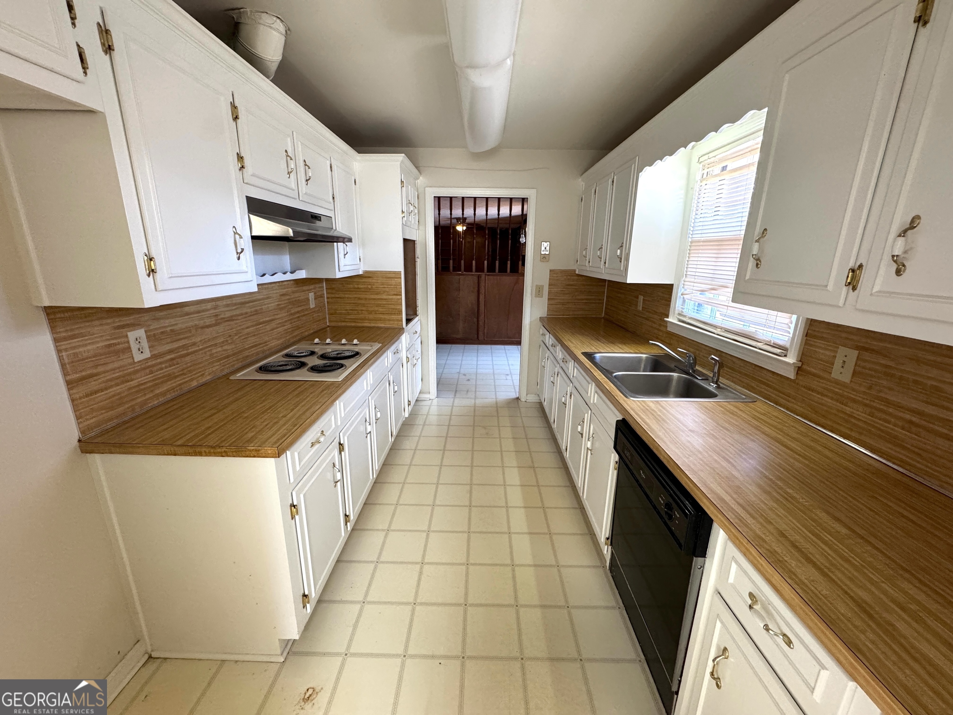 3154 Topawa Place Lithonia, GA 30038 - Photo 8 of 16