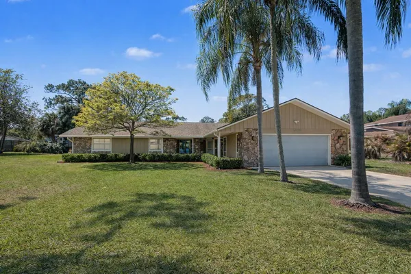 $800,000 | 5592 Southeast Lamay Drive, Stuart, FL 34997