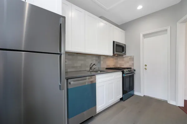 $2,000 | 1620 Palisade Avenue, Unit 1, Union City, NJ 07087