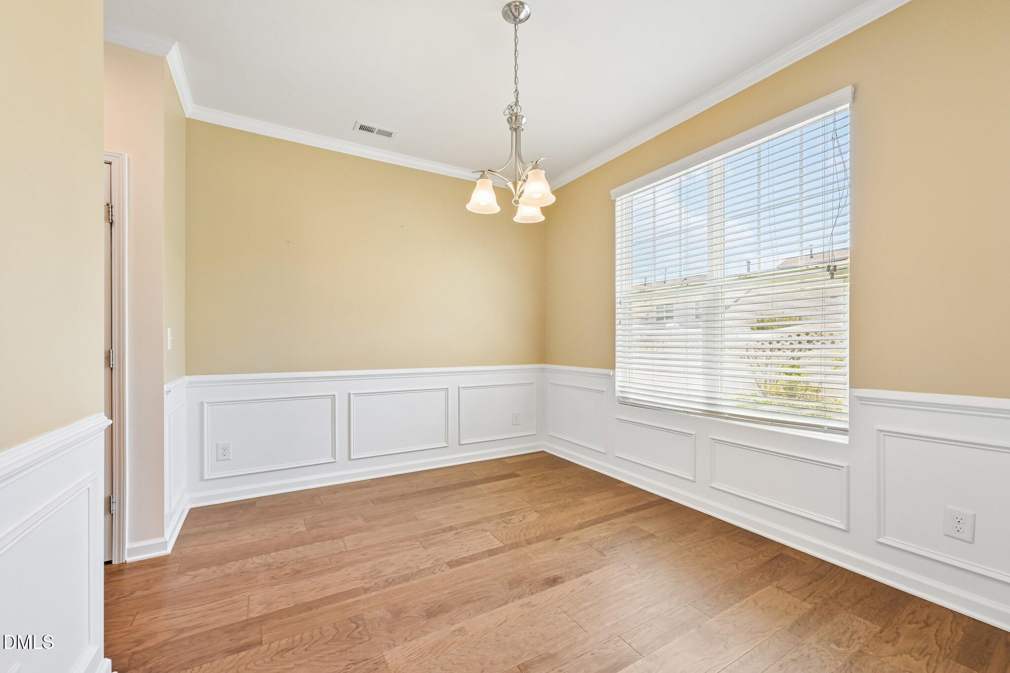 7213 Ladbrooke Street Raleigh, NC 27617 - Photo 9 of 26