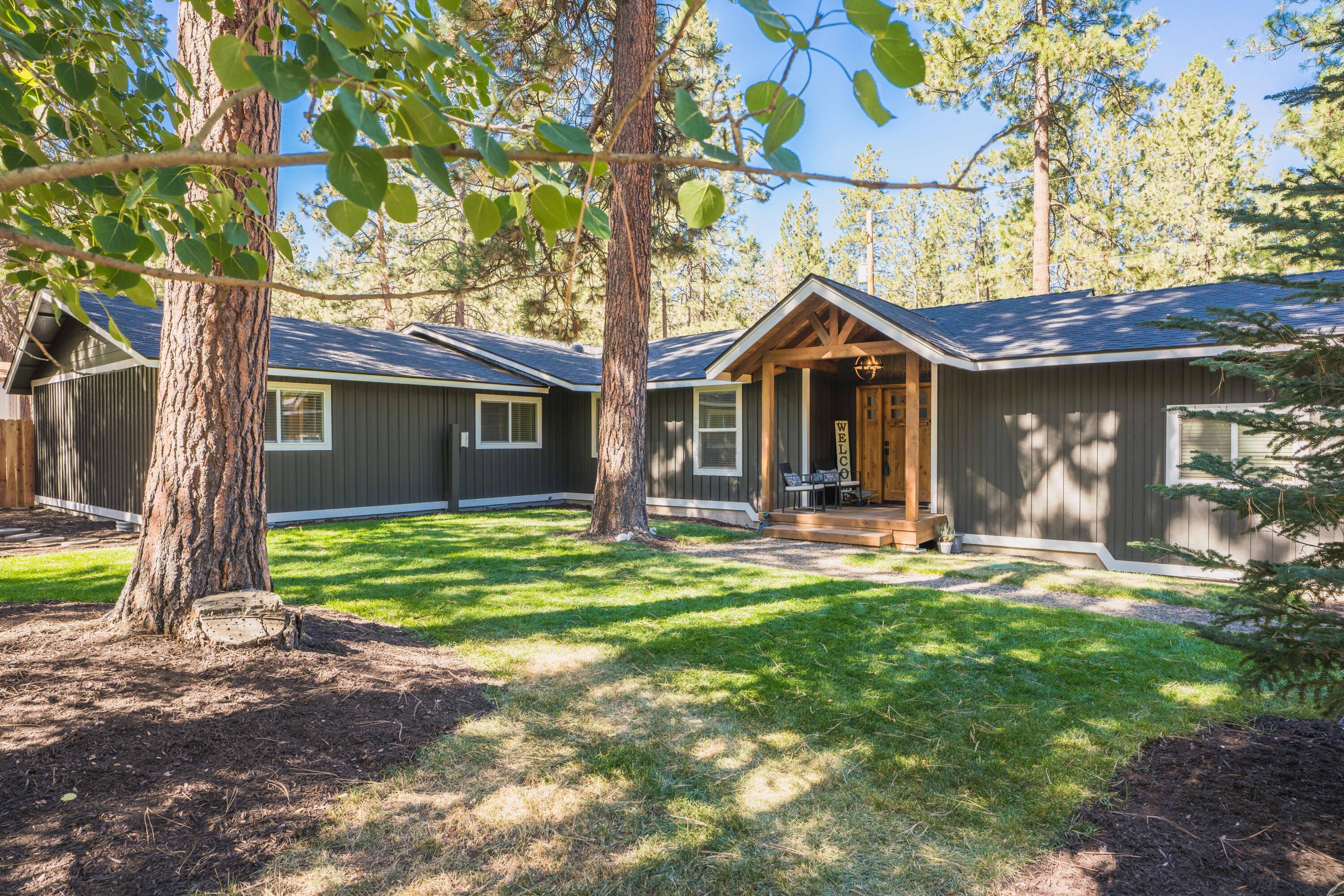 19163 Kiowa Road Bend, OR 97702 - Photo 4 of 79 Kiowa-76