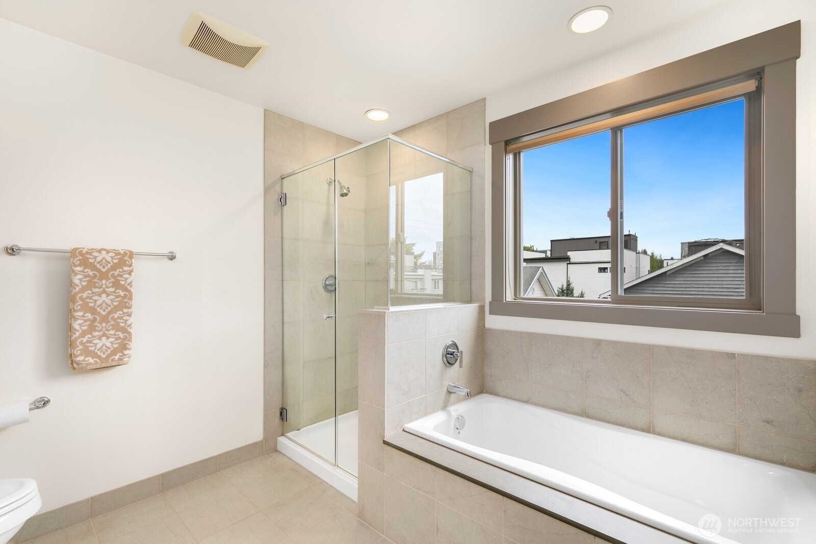 4840 40th Avenue Southwest, Unit A Seattle, WA 98116 - Photo 19 of 31