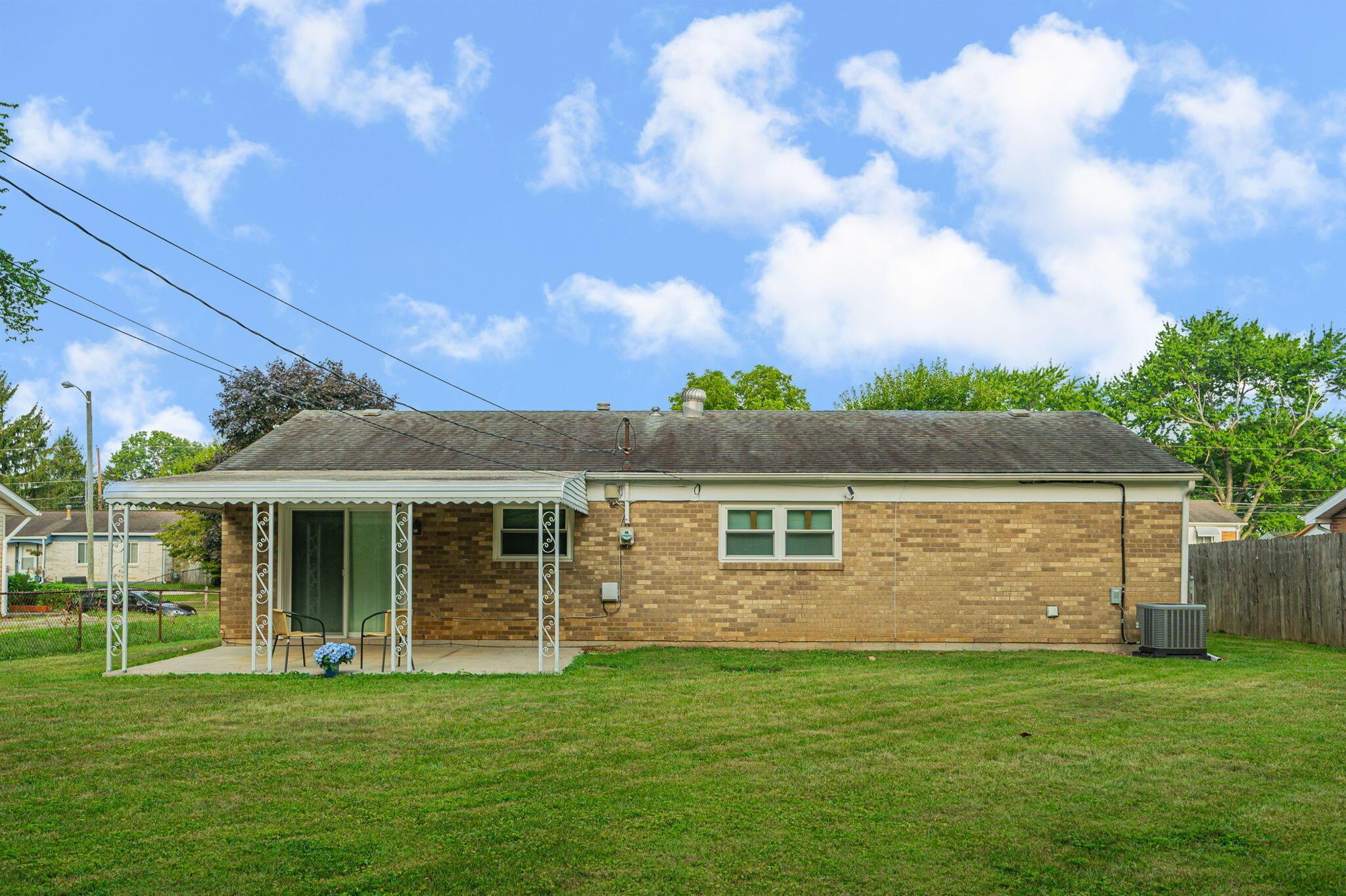3882 Atkinson Road Columbus, OH 43232 - Photo 24 of 32 4-web-or-mls-3889 Atkinson Rd-4