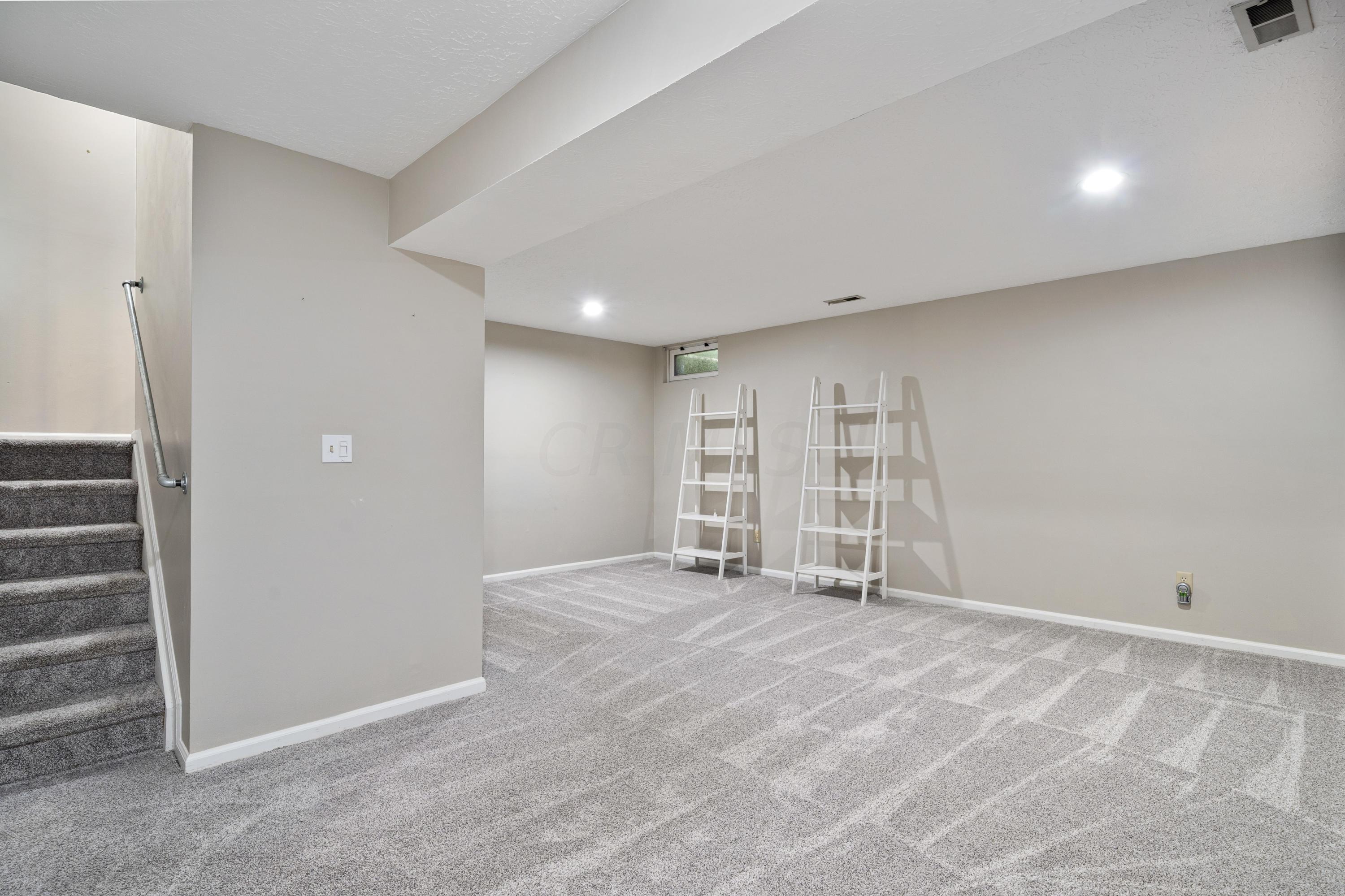 7012 Avery Road Dublin, OH 43017 - Photo 24 of 29 Gallery Image 24