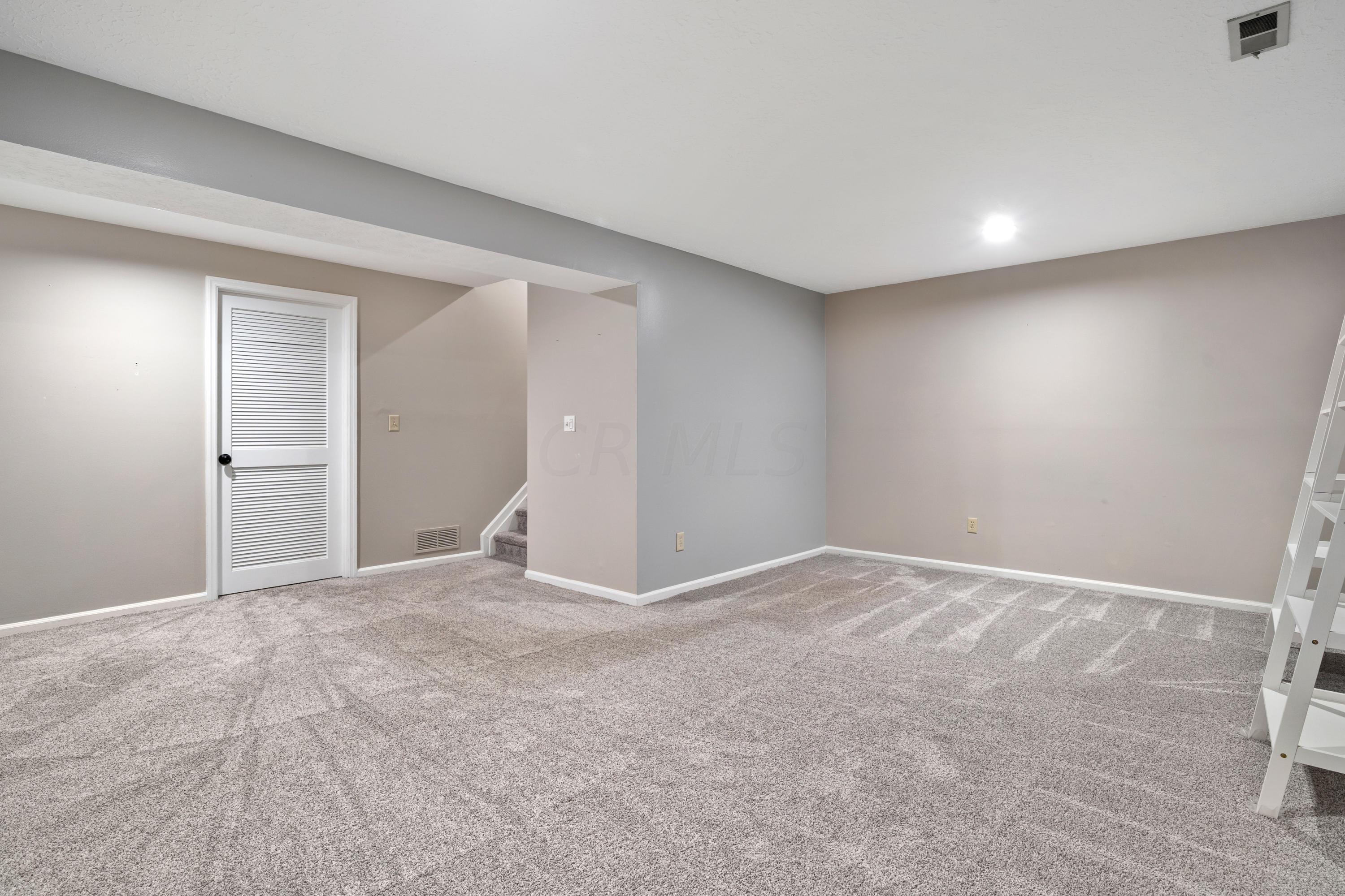 7012 Avery Road Dublin, OH 43017 - Photo 26 of 29 Gallery Image 26
