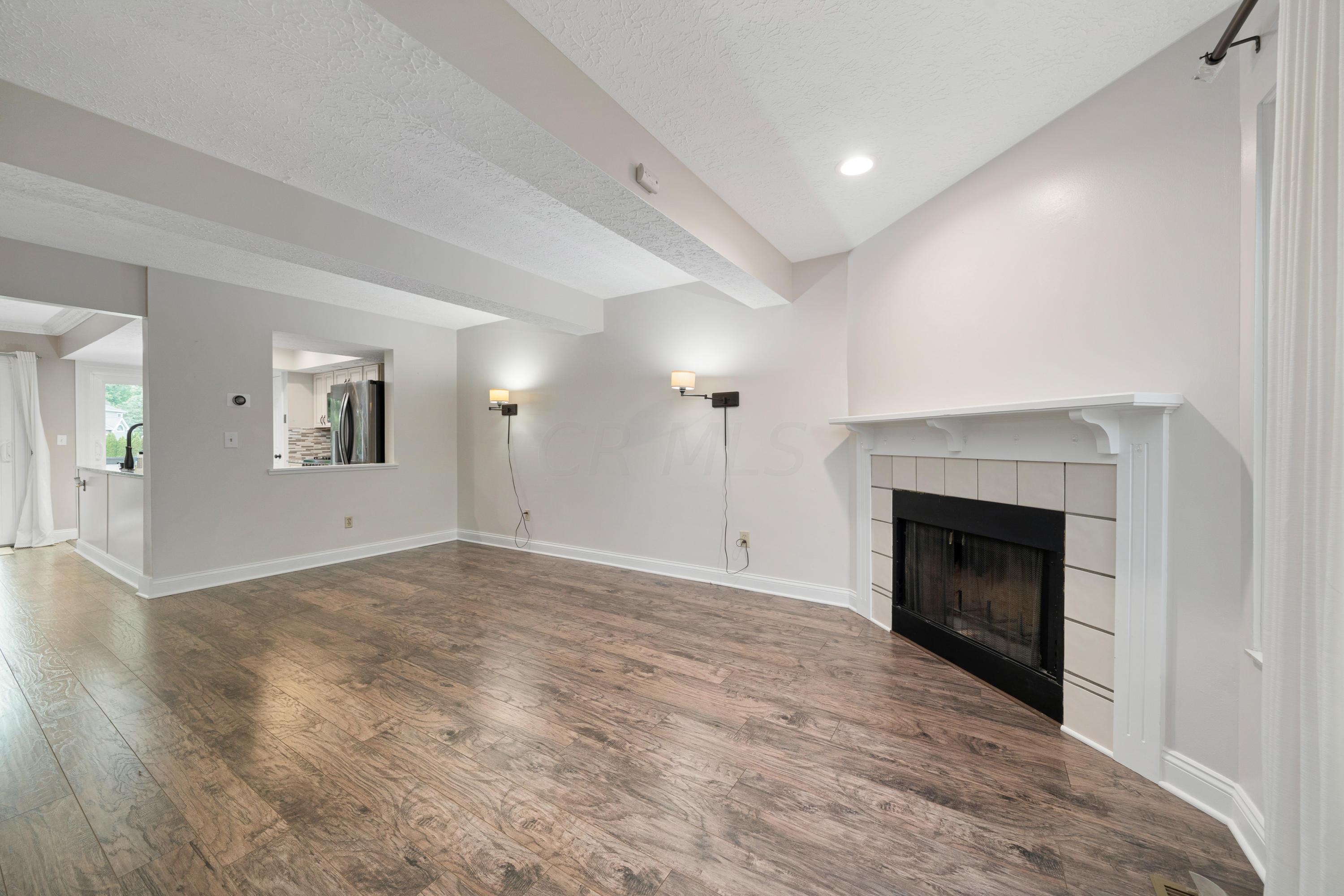 7012 Avery Road Dublin, OH 43017 - Photo 7 of 29 Gallery Image 7