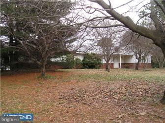 383 Ellisdale Road Chesterfield, NJ 08515 - Photo 2 of 9 Exterior Front