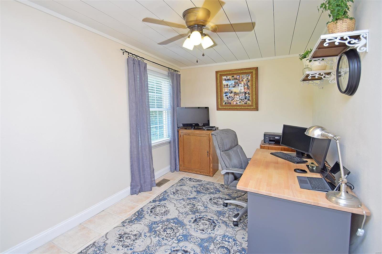 328 Providence Road Ballwin, MO 63011 - Photo 13 of 28 Gallery Image 13