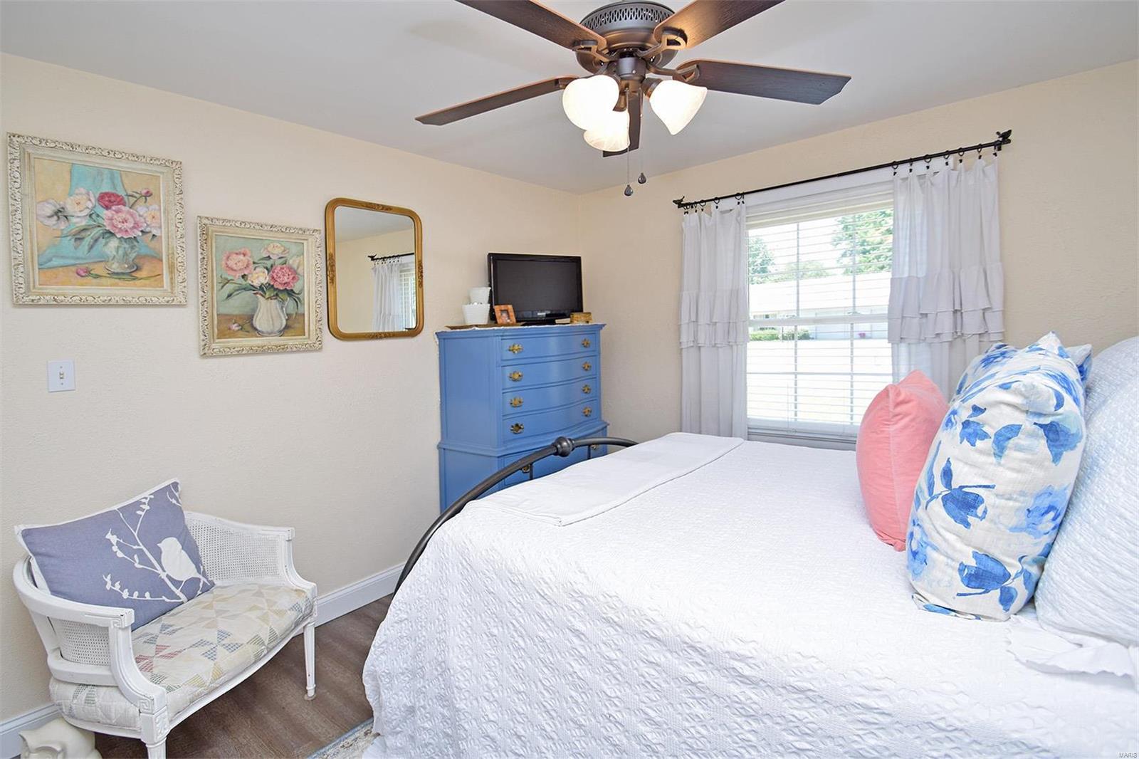 328 Providence Road Ballwin, MO 63011 - Photo 22 of 28 Gallery Image 22