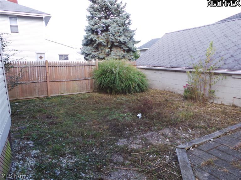 2811 8th Street Northwest Canton, OH 44708 - Photo 3 of 6 Gallery Image 3