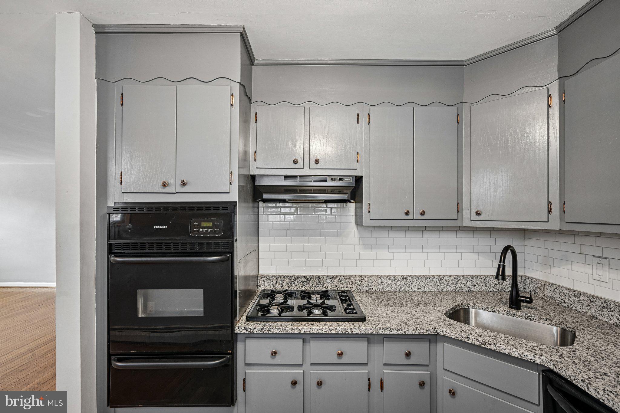 7810 Winston Road Philadelphia, PA 19118 - Photo 10 of 39 Gallery Image 10